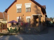 Kristály Apartmanház Sárvár