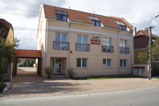   - Mara Apartman Sárvár