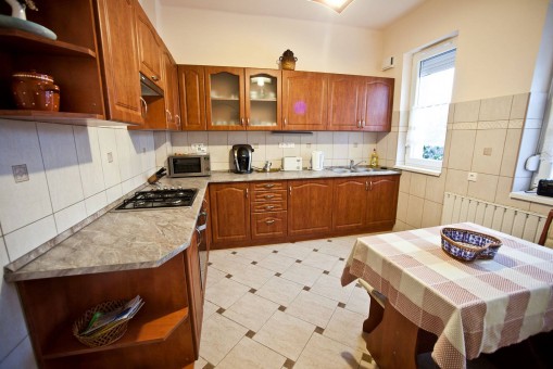   - Krisztina Apartman Sárvár